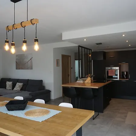 Entre Vignes et Châteaux: Charming Family Villa with Free Parking Dieffenthal Exterior photo